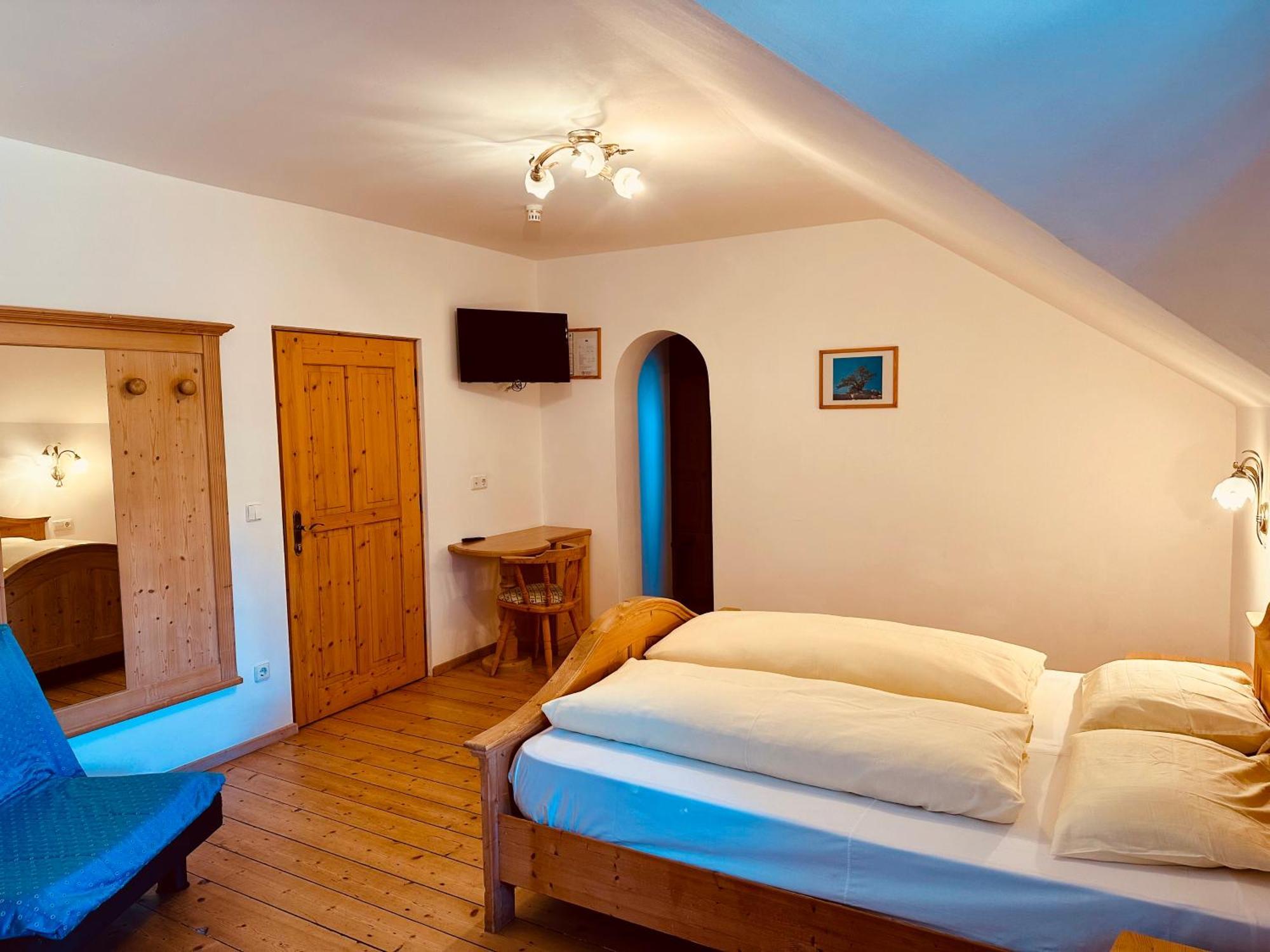 Oberraut Hotel Брунико Екстериор снимка