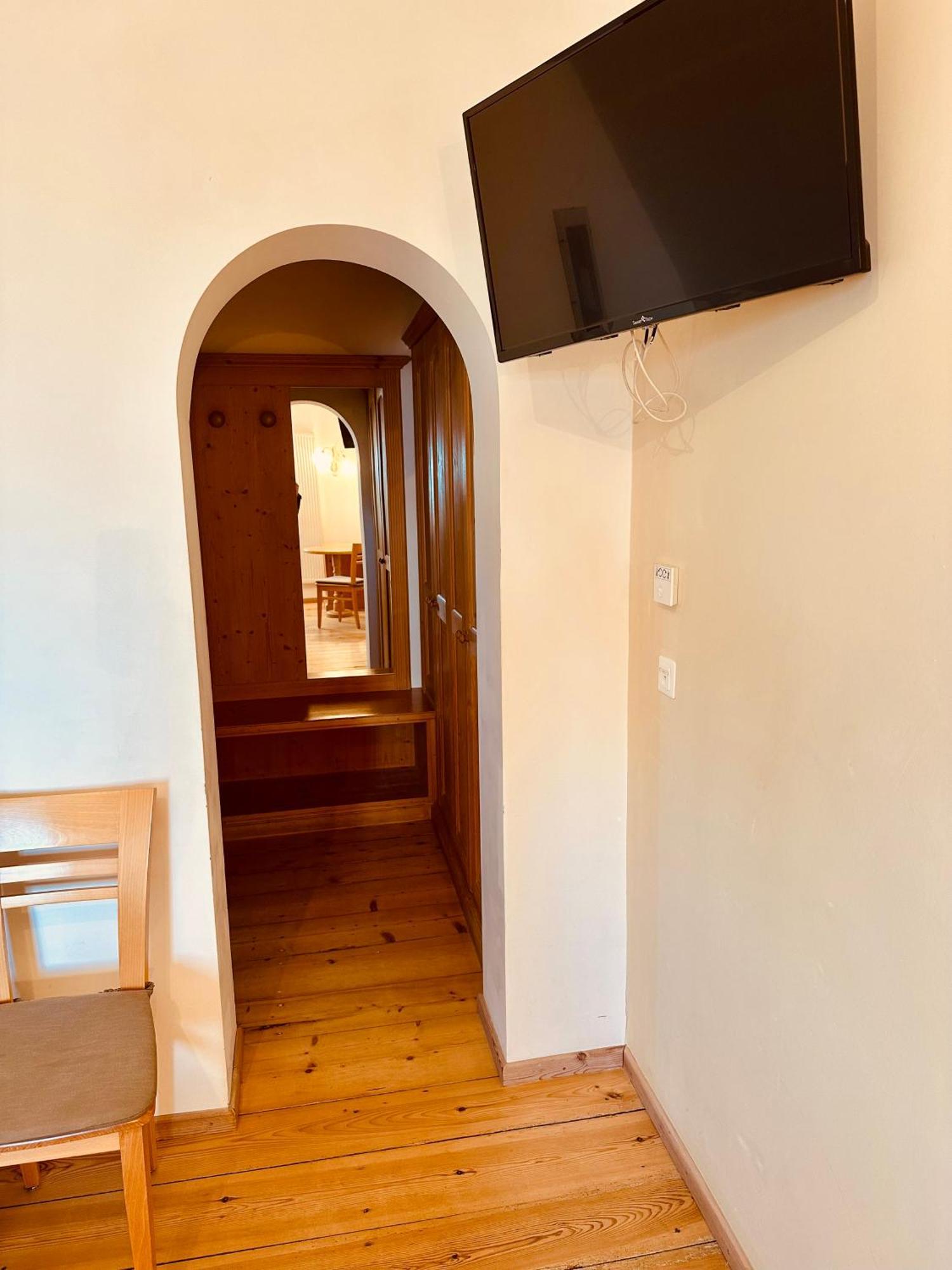 Oberraut Hotel Брунико Екстериор снимка